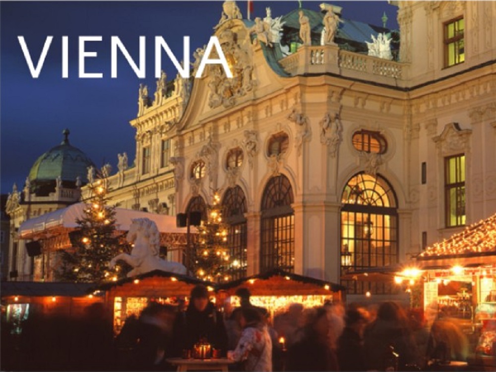 •	ה- Viennese Dream Christmas Market ברחבה מול העירייה